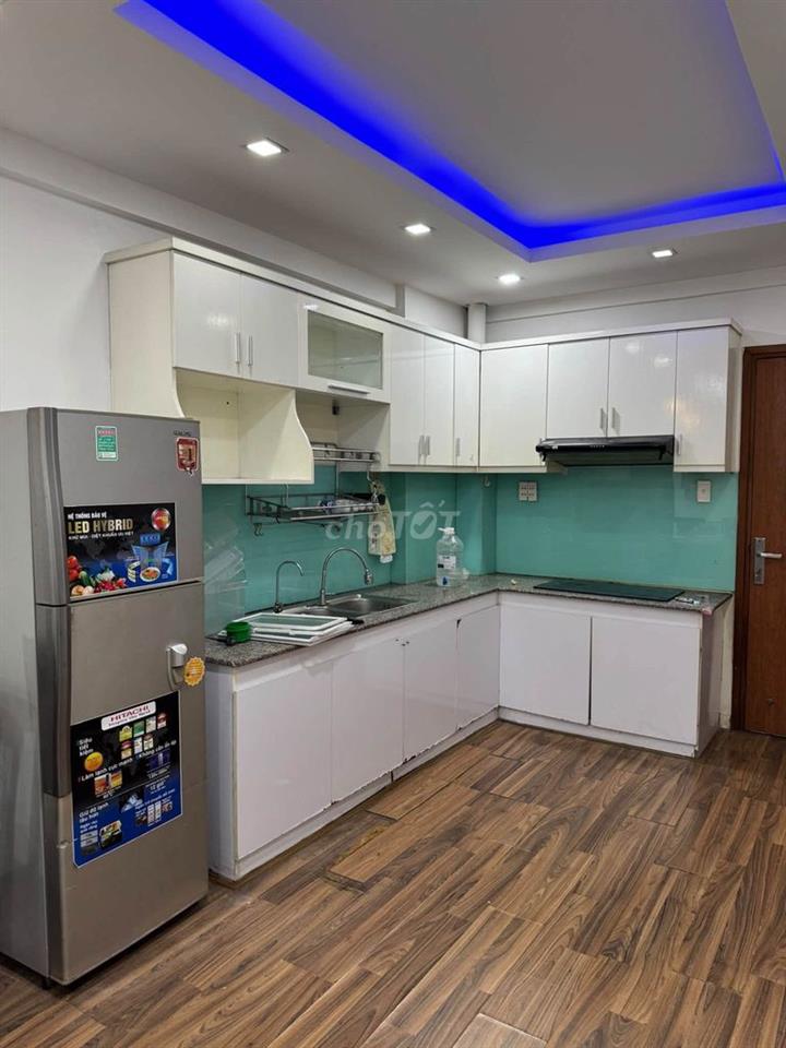 Cho thuê căn hộ 2pn2wc có ban công chung cư Hưng Ngân 