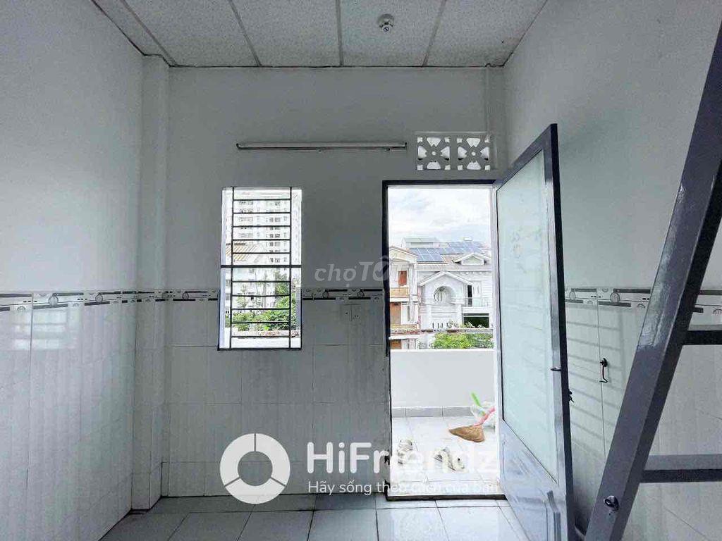 PHÒNG TRỌ CÓ GÁC - BAN CÔNG THOÁNG - SẴN MÁY LẠNH - GẦN AEON BÌNH TÂN