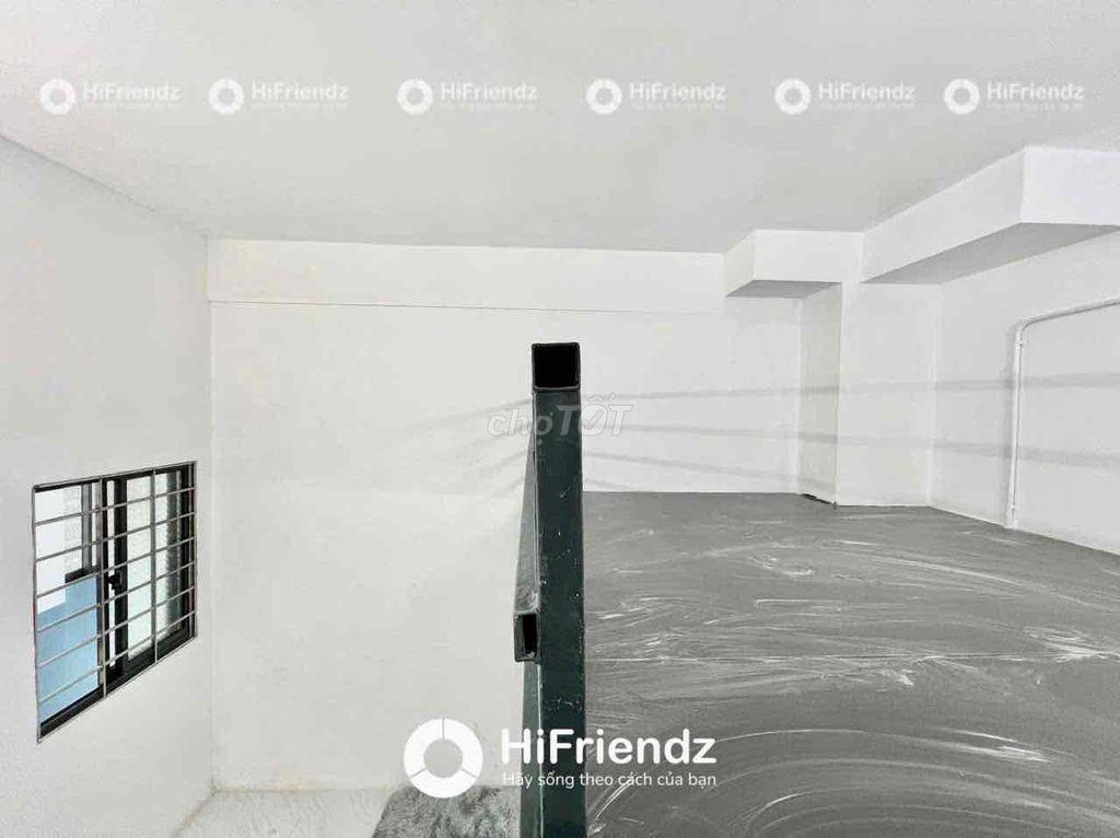 PHÒNG TRỌ GIÁ RẺ - GÁC CAO - PHÍ RẺ - THANG MÁY - GẦN NGÃ TƯ BỐN XÃ
