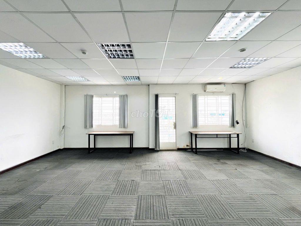 Cho thuê văn phòng  CMT8 (70m2), thiết kế đẹp, giá tốt 19 triệu/tháng