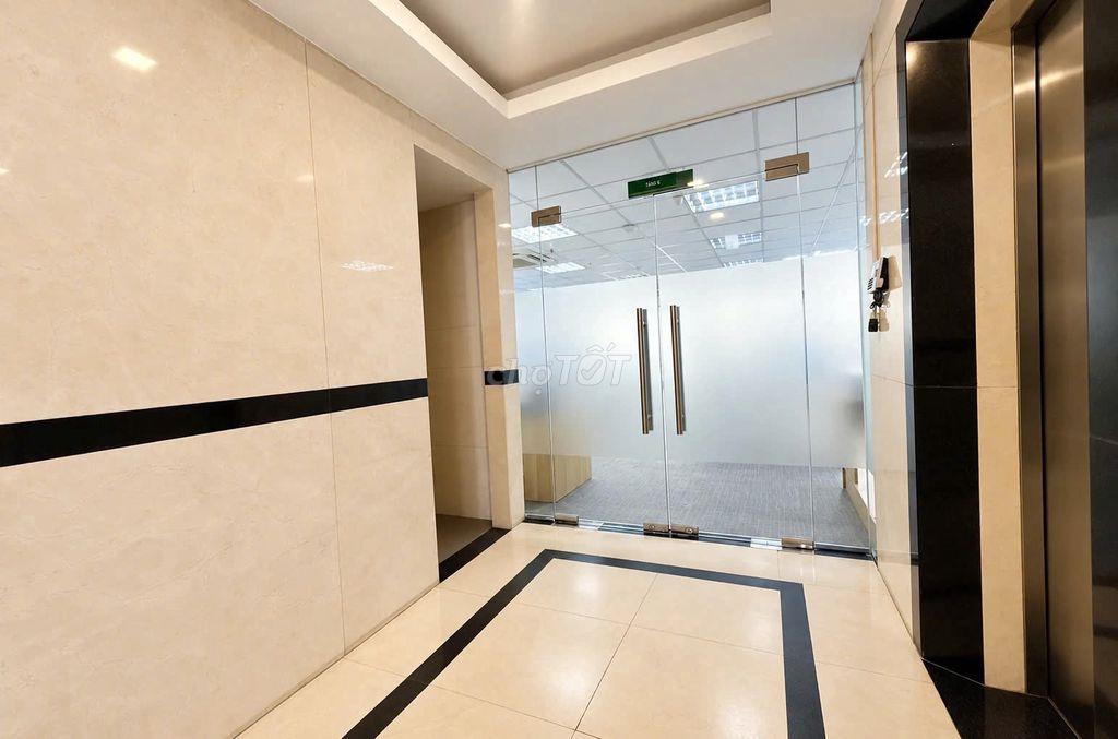 Cho thuê Út Tịch 155m2, 23tr, hỗ trợ nội thất