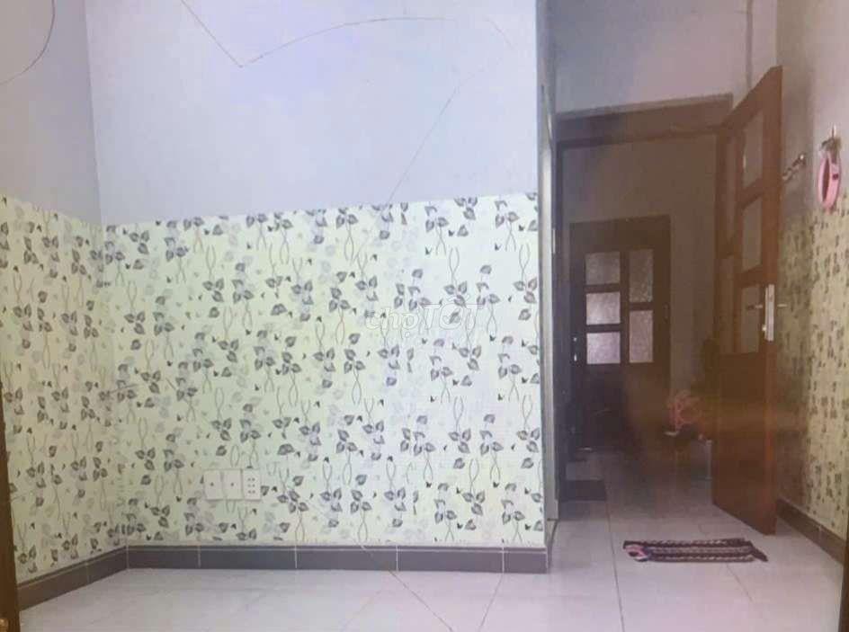 Pass trọ 1 nữ Q10
