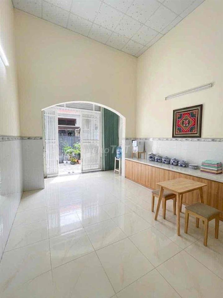 Cho thuê nhà quận 12, nhà sạch, đẹp