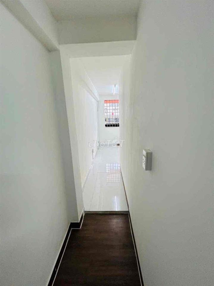 2Pn 40m2 ngay UEF, HIU, Hutech, GTVT, Đường Điện Biên Phủ, Bình Thạnh