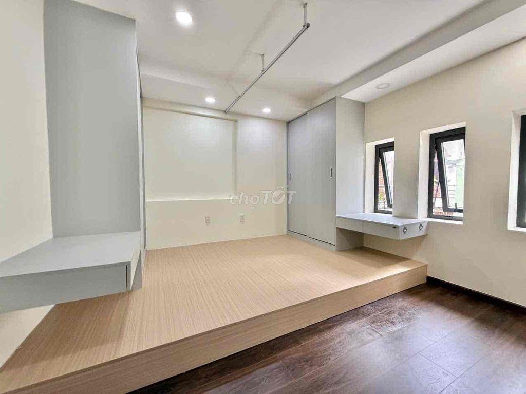 DỰ ÁN MỚI Ngã Tư Hàng Xanh, Full nội thất, Thang máy