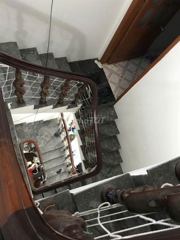 Cho thuê nhà nguyên căn ngõ 21 Thanh Am, P. Việt Hưng, Hà Nội