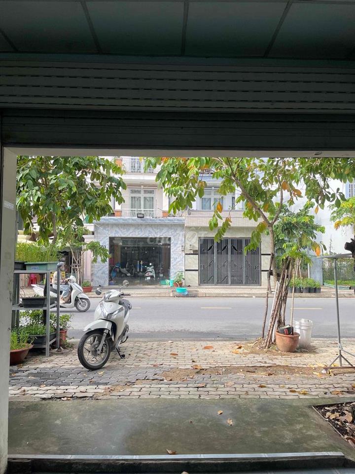 Cho thuê Nhà Mặt Tiền Phạm Thị Giây 4x20