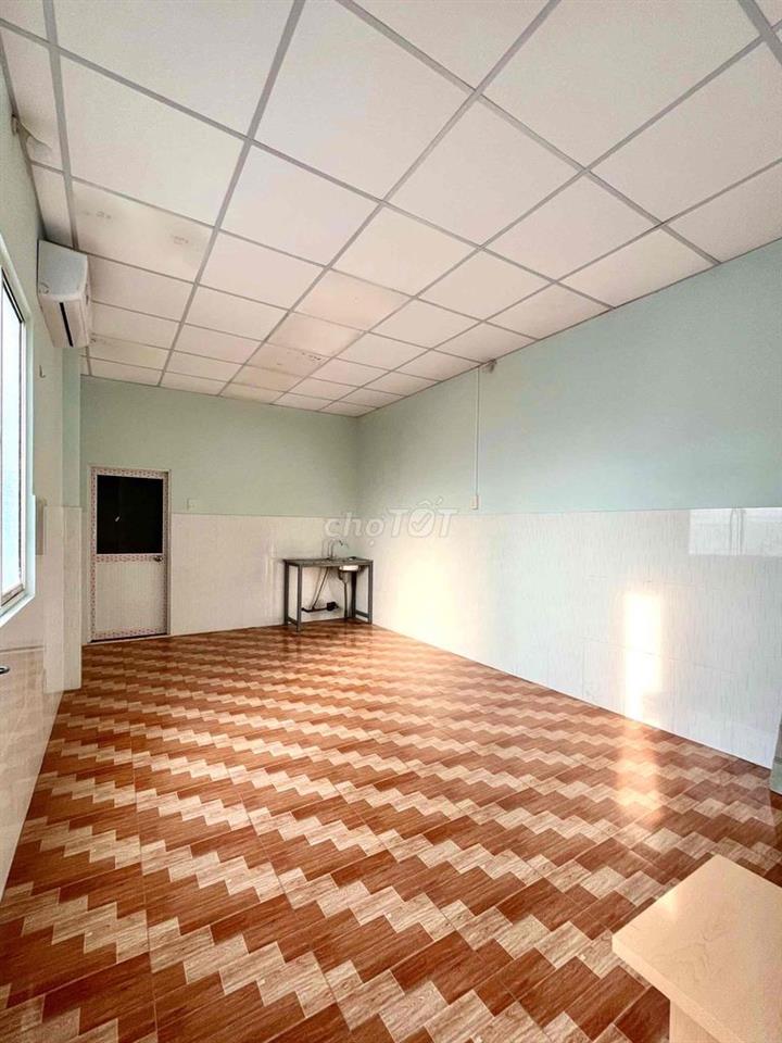 Phòng trọ Lâm Văn Bền quận 7 15m2
