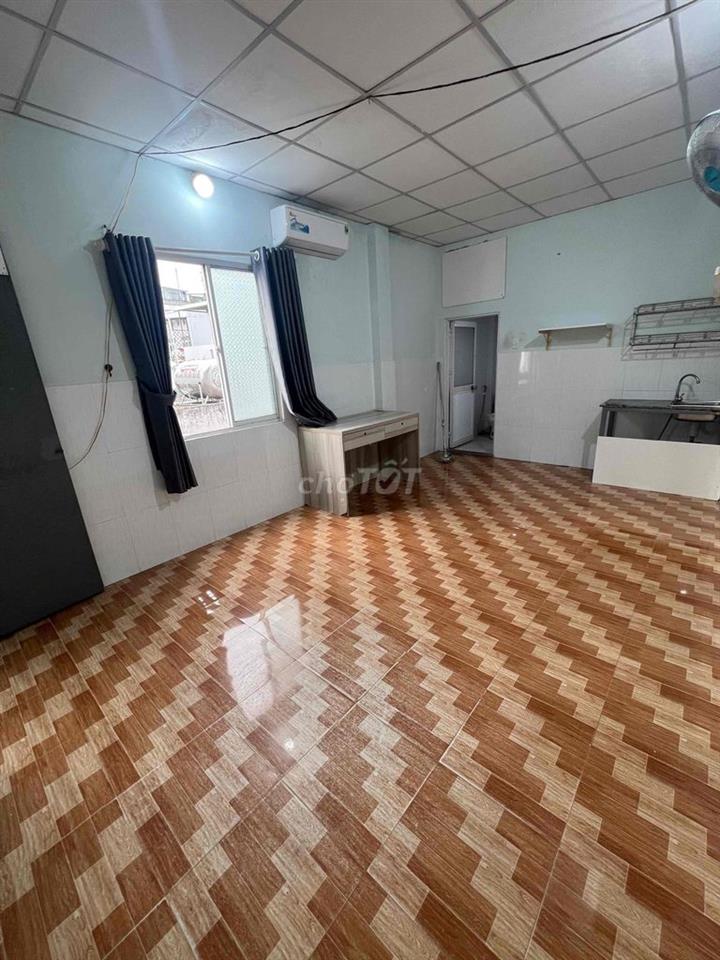 Phòng trọ Lâm Văn Bền quận 7 15m2