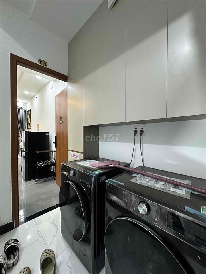 🏡Phòng studio balocony, giặt sấy riêng gần Phố Ẩm Thực Phan Xích Long