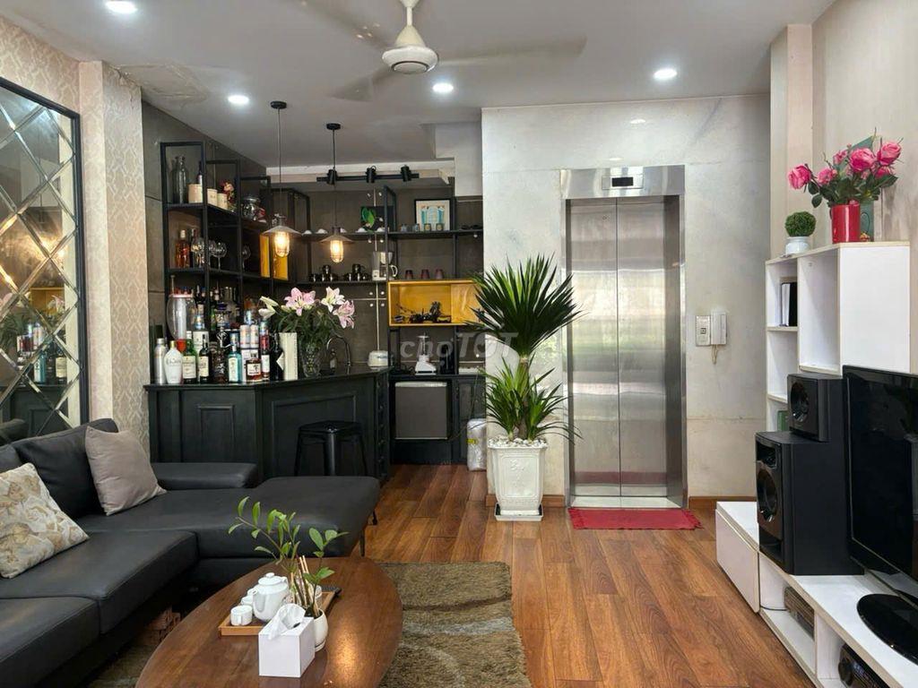 🏡 Phòng Balcony lớn Nguyễn Thị Minh Khai gần Vòng Xoay Dân Chủ Quận 3