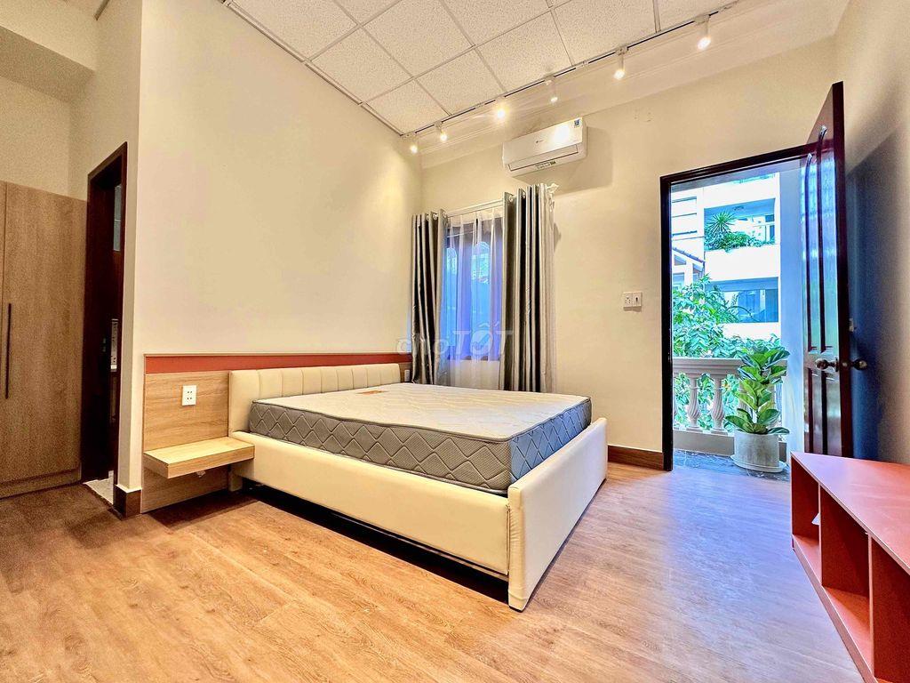 Phòng studio bancol, mới 100% gần Bờ Kè Hoàng Sa, Cầu Lê Văn Sỹ Quận 3