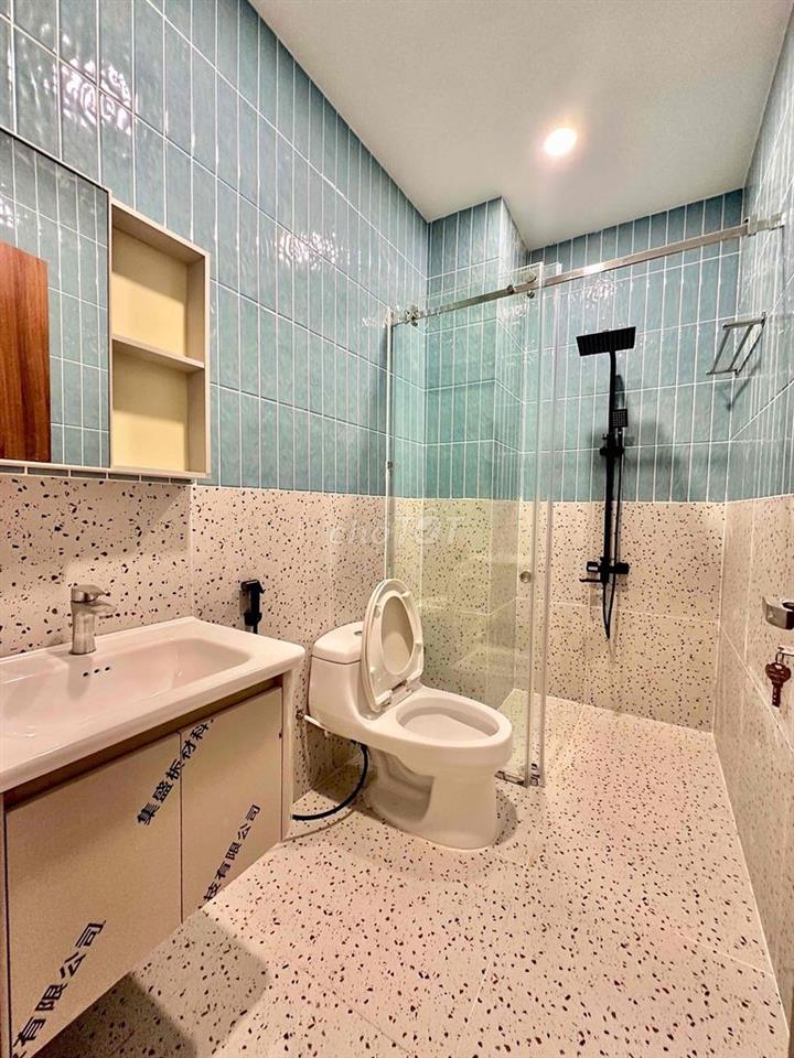 Phòng studio bancol, mới 100% gần Bờ Kè Hoàng Sa, Cầu Lê Văn Sỹ Quận 3