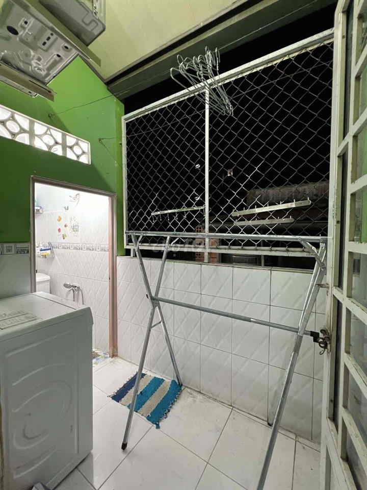 Cho Thuê Nhà Nguyên Căn, 4pn Hẻm 142 Trường Sa Bình Thạnh