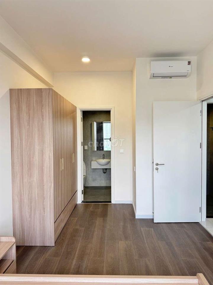 SẴN PASS VÀO Ở NGAY 2PN VIEW SÔNG CBD SIÊU MÁT MỚI 100% THUÊ LÂU DÀI