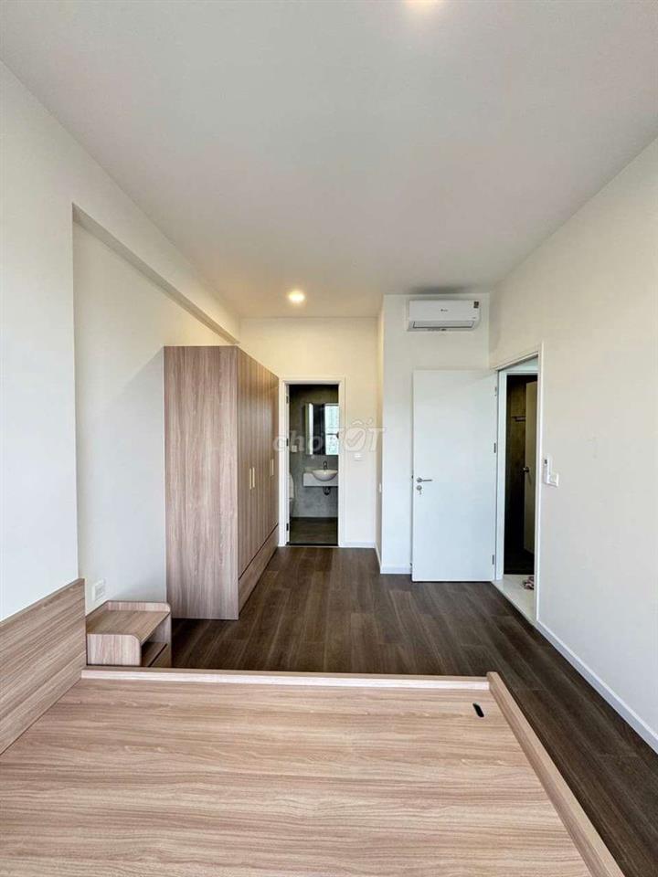 SẴN PASS VÀO Ở NGAY 2PN VIEW SÔNG CBD SIÊU MÁT MỚI 100% THUÊ LÂU DÀI