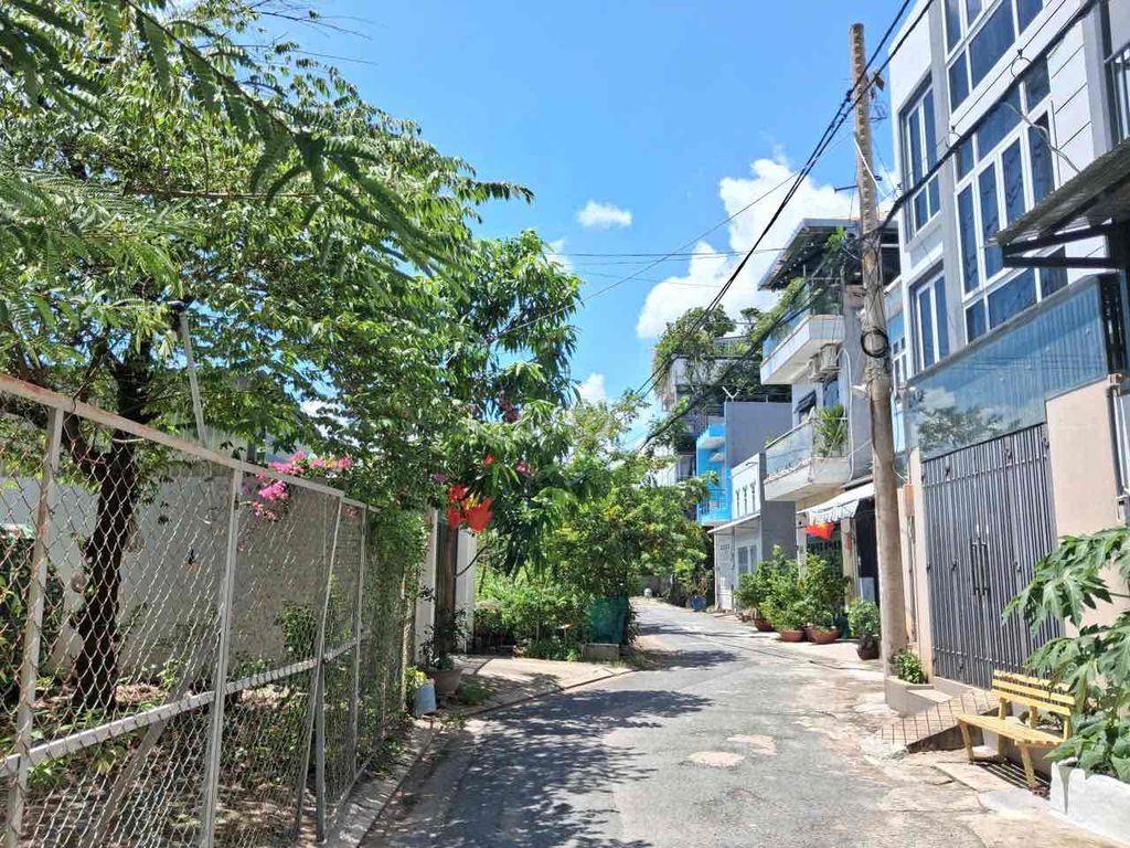 Bán nhà đường 306 Nguyễn Văn Tạo, Hiệp Phước, Nhà Bè