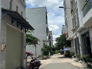 bán nhà đường Bình Thành