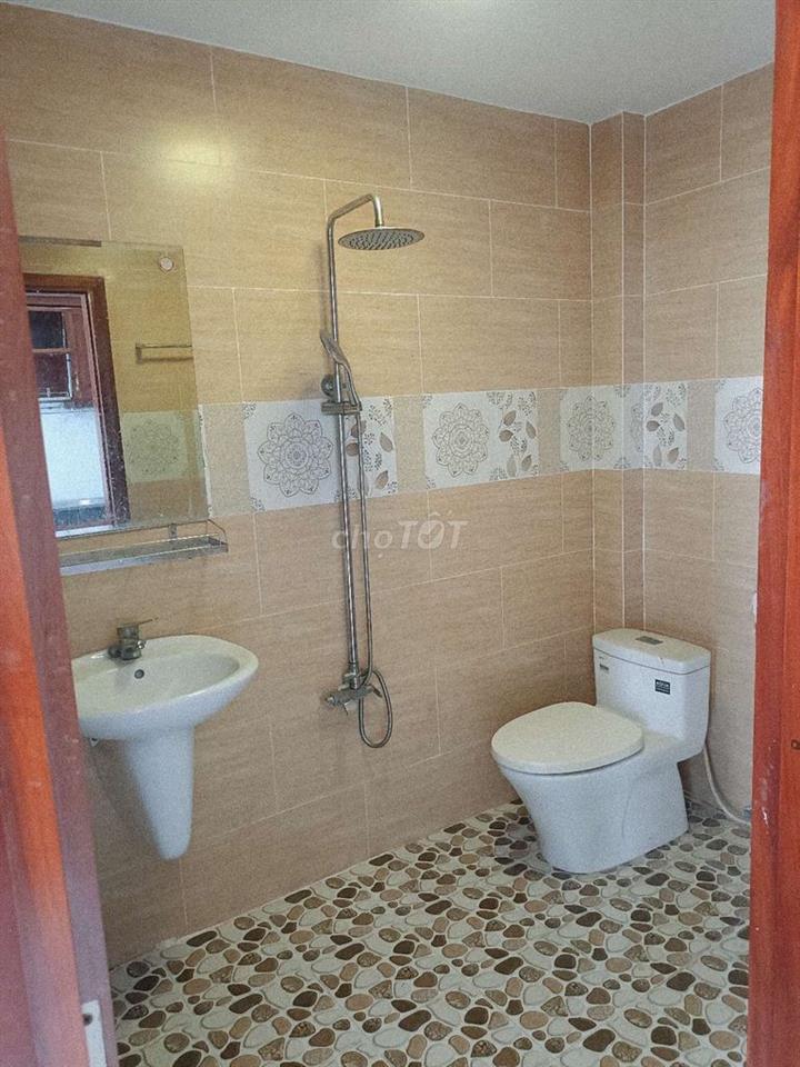 Quận 7 - PHẠM HỮU LẦU CHO THUÊ NHÀ TRỌ