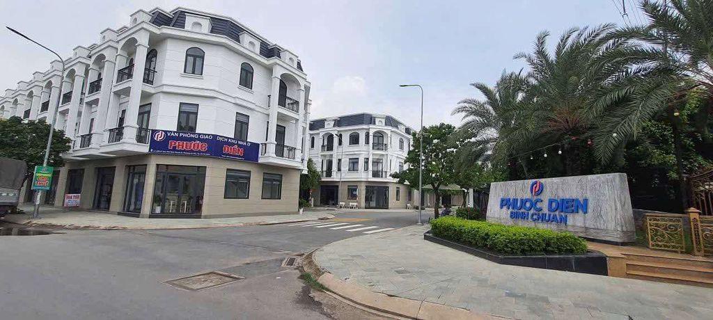 Nhà đẹp 1 trệt 2 lẩu Phước Điền Bình Chuẩn 34