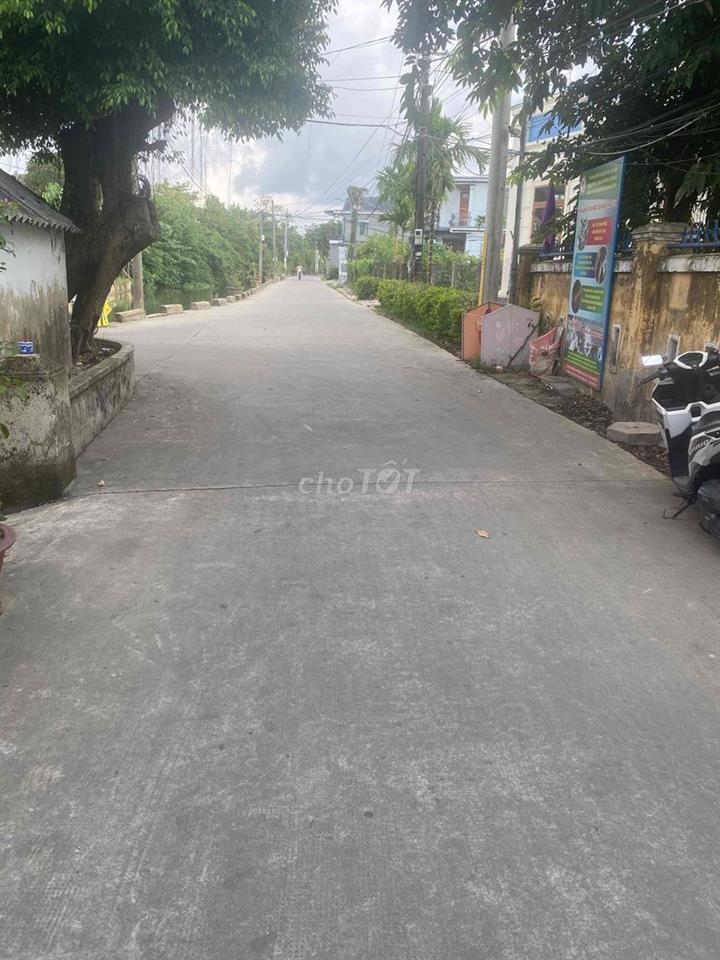 Bán đất gần bên trường học