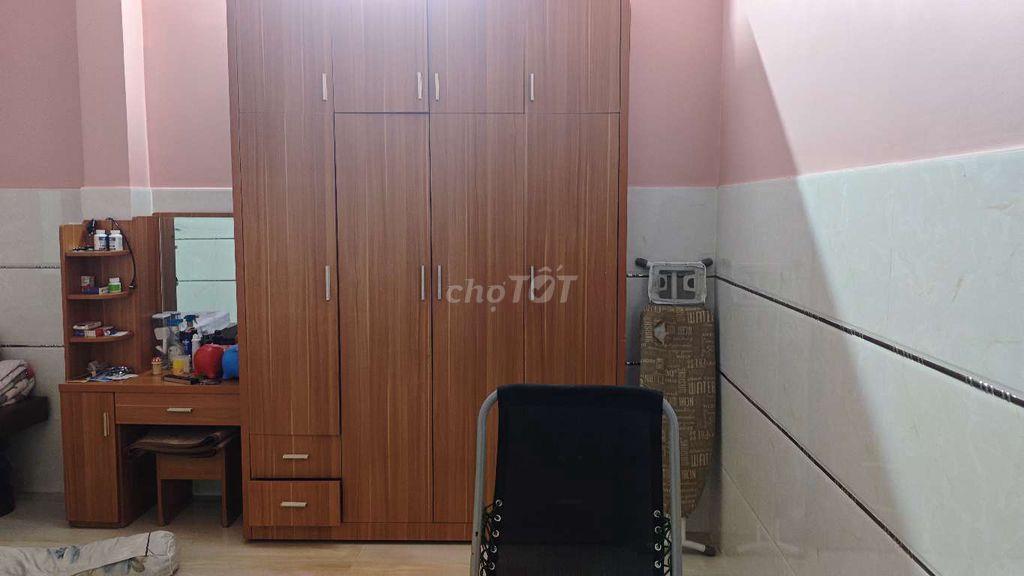Bán nhà hẻm đường Tôn Thất Thuyết P18.Quận 4.giá 11 tỉ