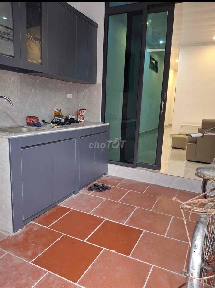 chính chủ cho thuê nhà c4 riêng biệt 2pn, 1 khách diện nước tự trả