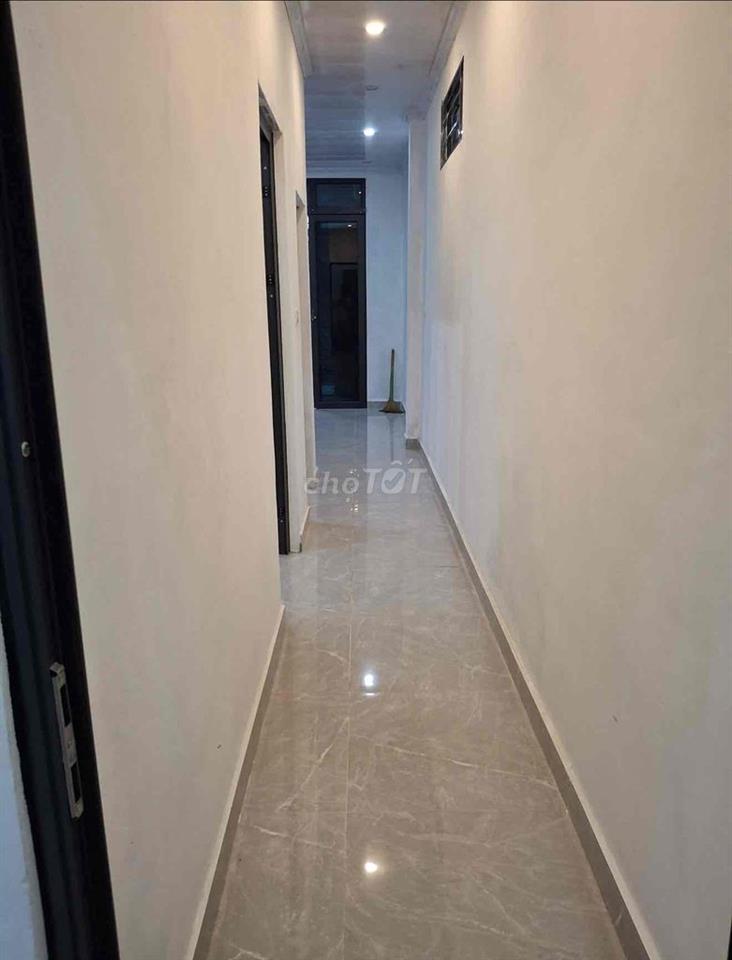 chính chủ cho thuê nhà c4 riêng biệt 2pn, 1 khách diện nước tự trả