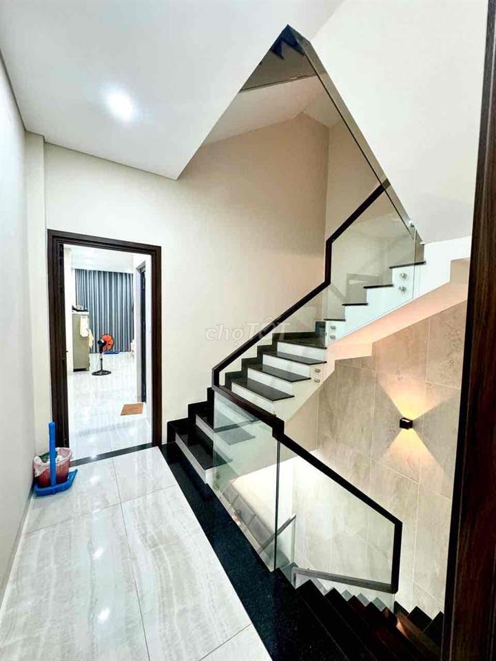 Nhà bán Nguyễn quý Yêm 8 tỷ750 còn Tl