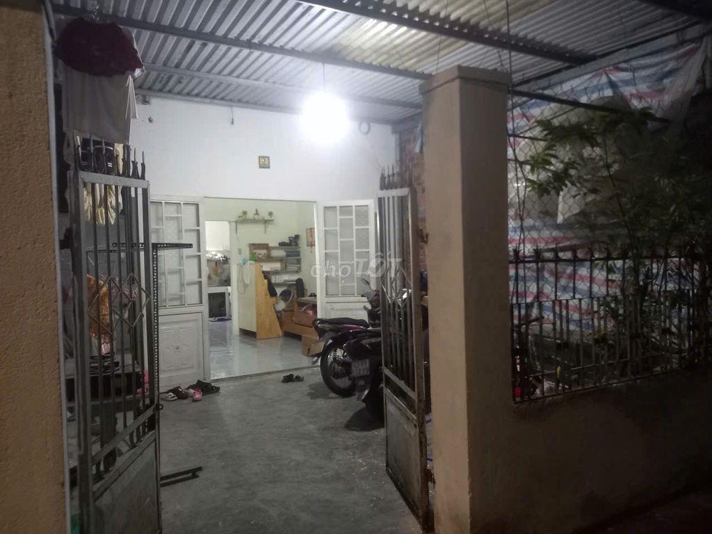 Bán Nhà kiệt 2.5 m diện tích 80m giá 2,85 tỷ