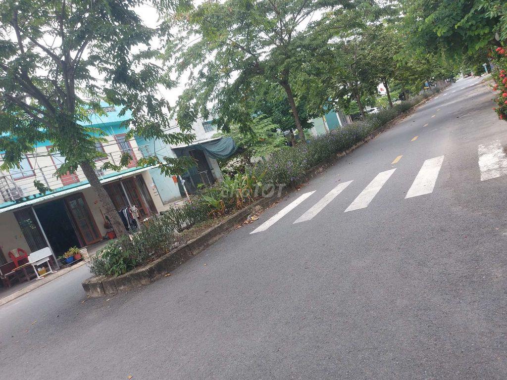 Chính chủ bán đất