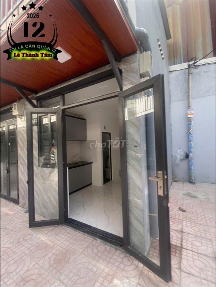 Nhà góc 2 mặt tiền, KDC full hồng. ko dính qh ko dính lộ giới