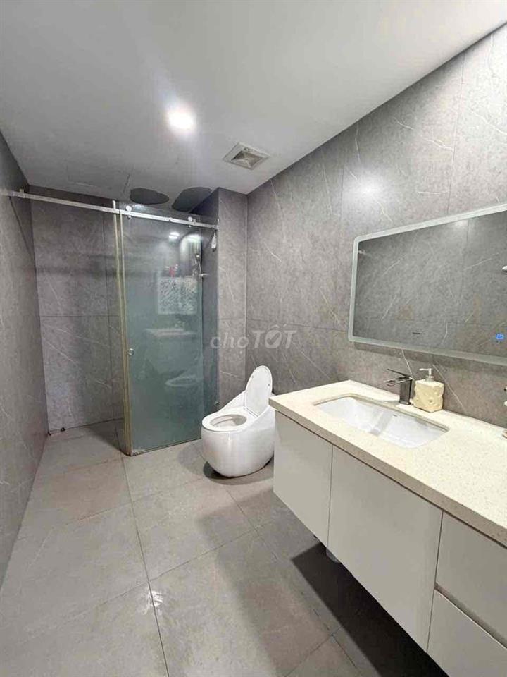 PHOENIX CẦN BÁN ĐỂ LẠI ĐẦY ĐỦ NỘI THẤT 3ty4