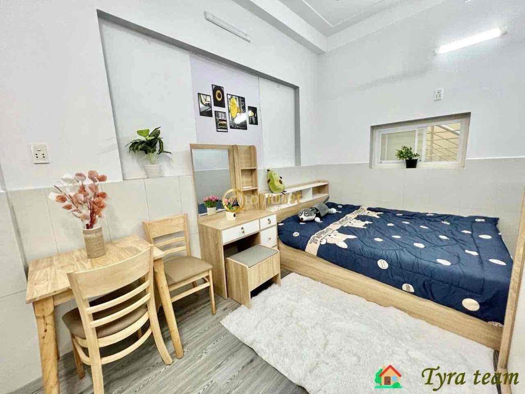 Phòng full nội thất- 5tr