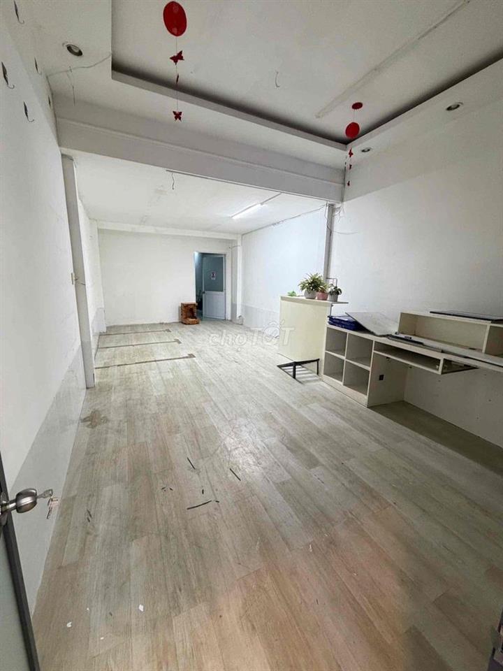 nhà Mặt Tiền Quang Trung 120m2 vuông vức