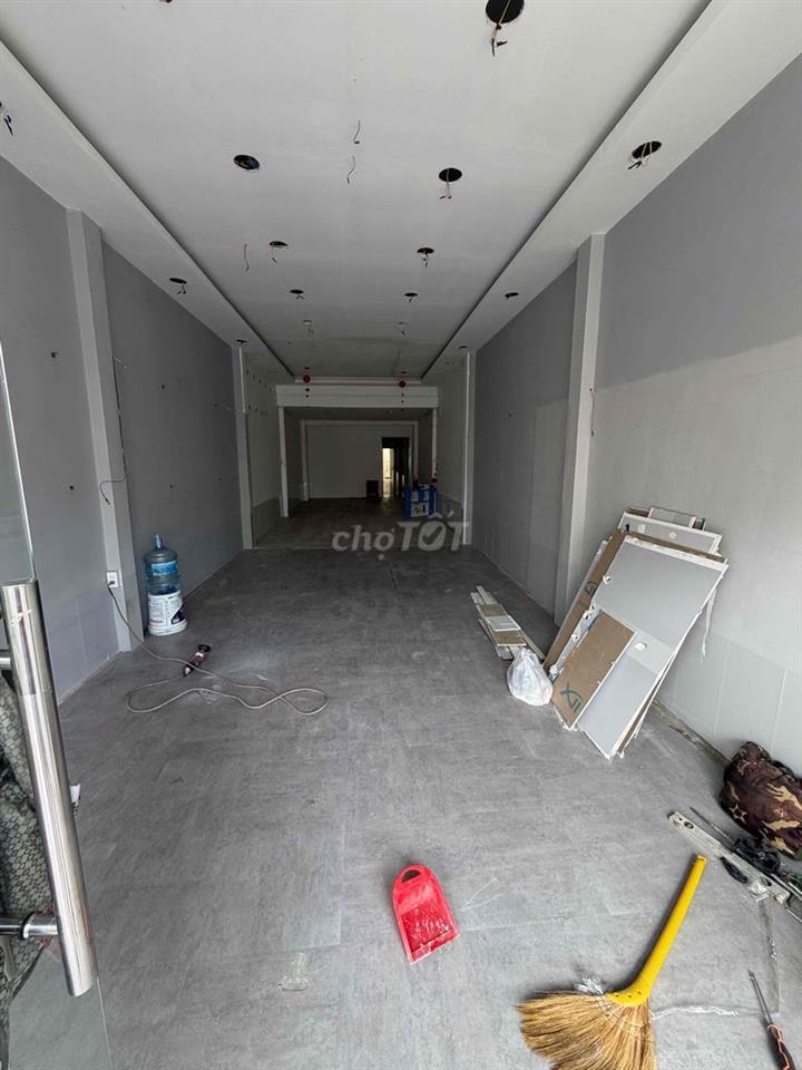 nhà Mặt Tiền Quang Trung 120m2 vuông vức