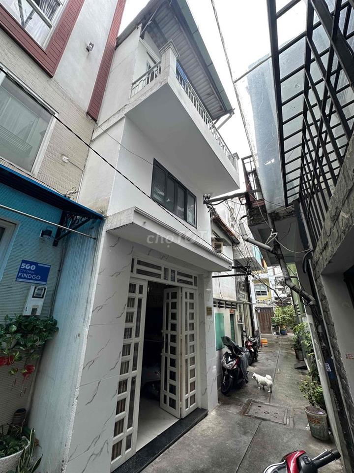 bán nhà chính chủ 3,5x8,2,trệt 2 lầu