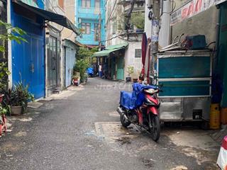 Nhà hẻm xe tải thông  1/ hẻm 136 Hậu Giang, Phường 6, Quận 6.