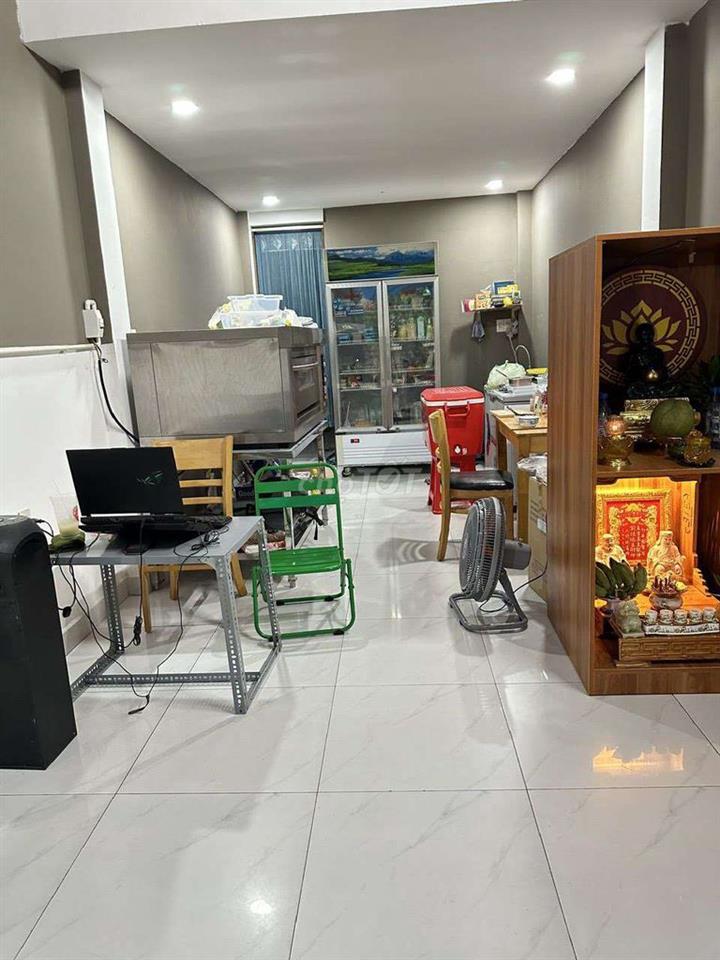 mặt bằng vừa ở vừa kinh doanh
