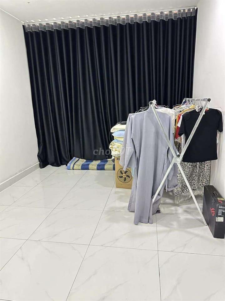 mặt bằng vừa ở vừa kinh doanh