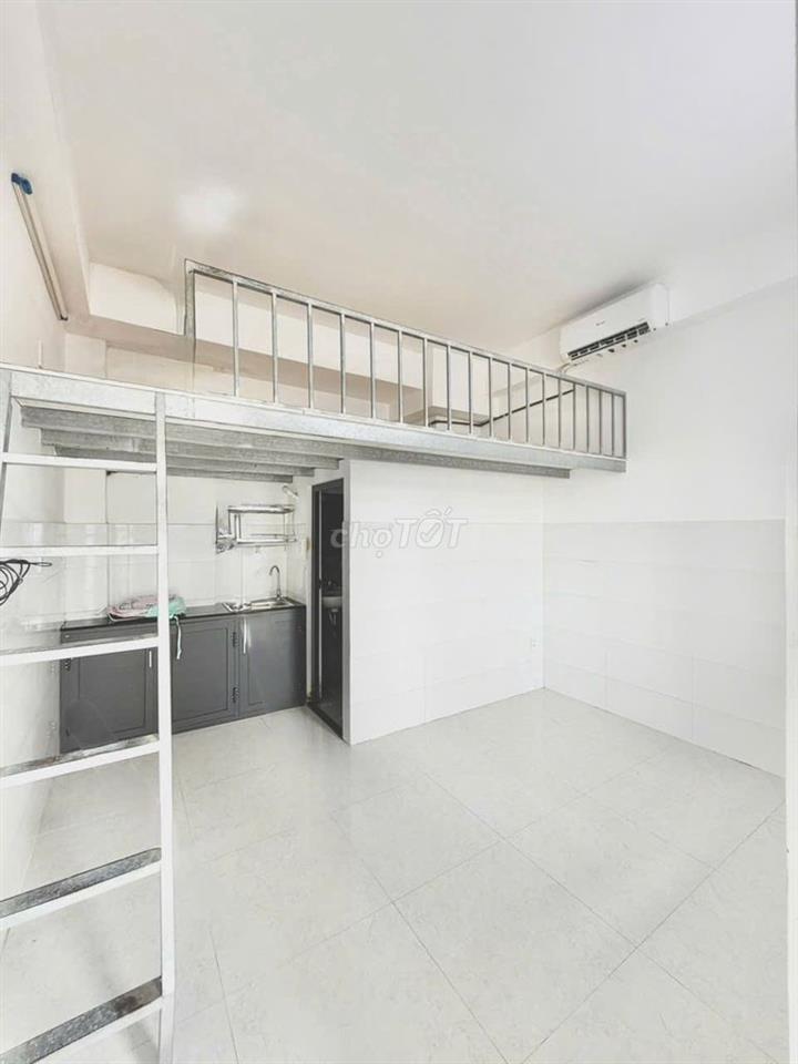 Duplex cửa sổ giá rẻ Gần IUH