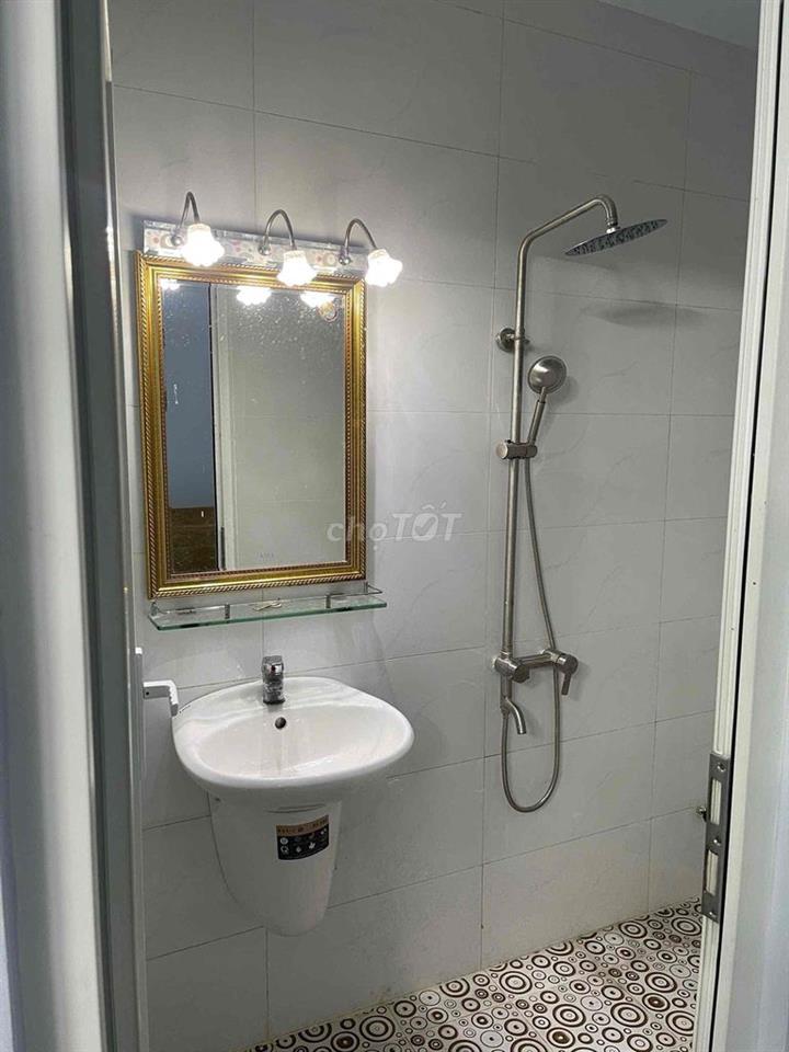 Studio cửa sổ trời các iuh cs1 500m hàng cực hiếm.