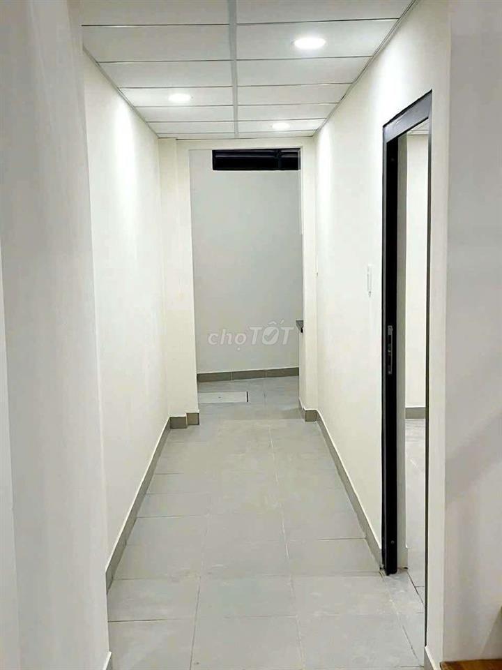 Nhà nguyên căn 5x33m, mặt tiền đường Phan Văn Hớn gần Chợ Đại Hải