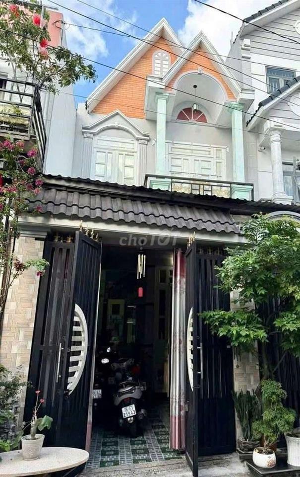 Nhà nguyên căn 1 trệt 1 lầu 5x16m, hẻm 5m Phan Văn Hớn-gần Chợ Đại Hải