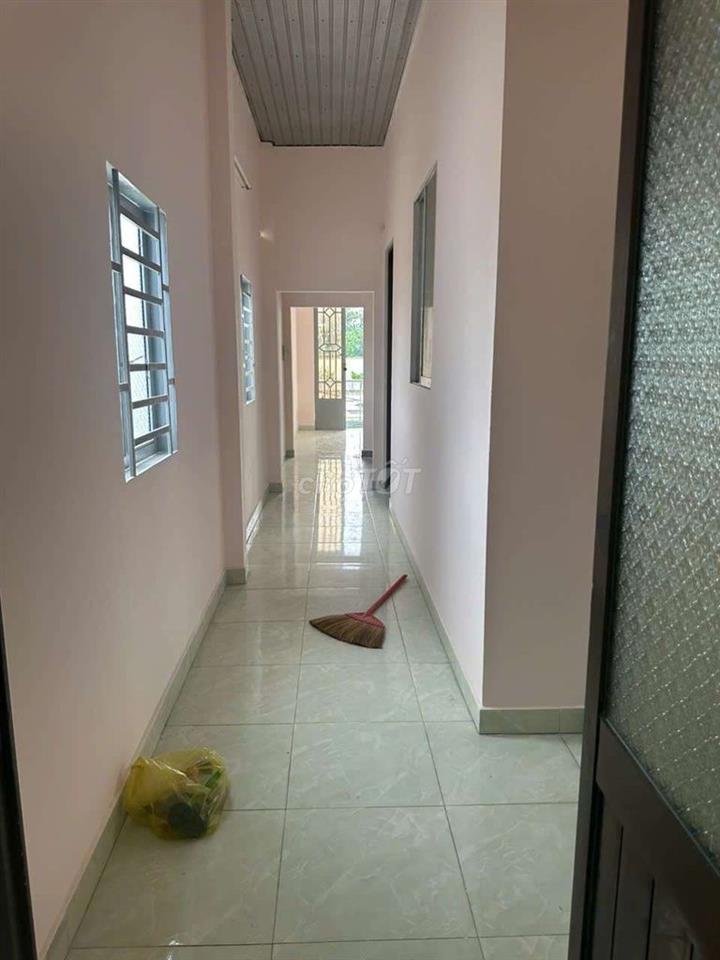 Nhà 1 lầu sân rộng 13x20m, hẻm xe hơi 1/Nguyễn Thị Sóc gần Chợ Đầu Mối