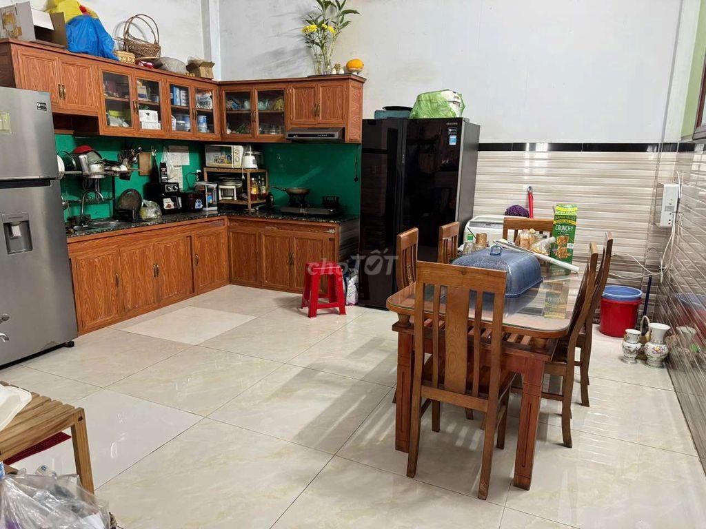Nhà trệt 2 lầu 5x16m, đường nhựa 7m KDC Đại Hải gần Chợ Đại Hải 