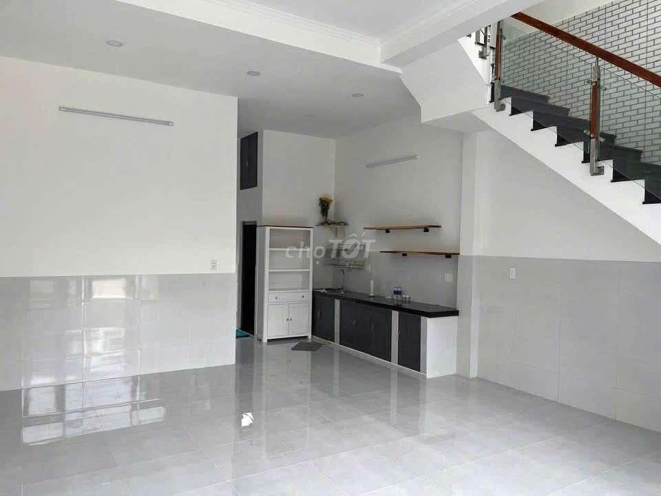Nhà nguyên căn 1 lầu 5x18m, mặt tiền Trương Thị Như, xã Xuân Thới Sơn
