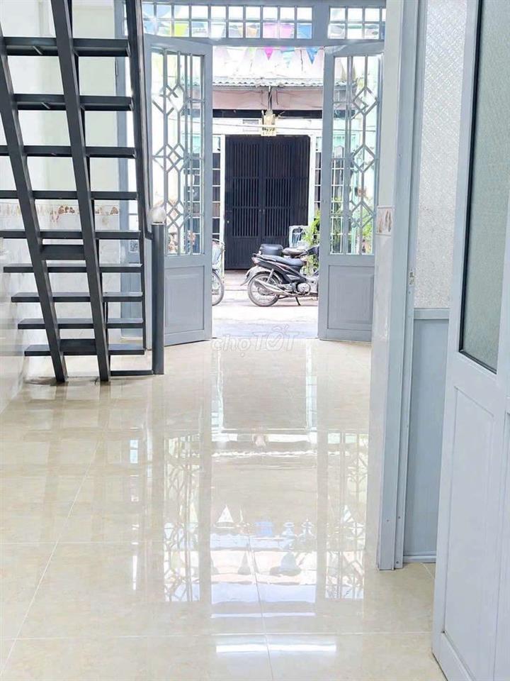 Nhà sổ hồng riêng 4 x11m, hẻm Tân Tiến 4 gần nhà thờ Bùi Môn 