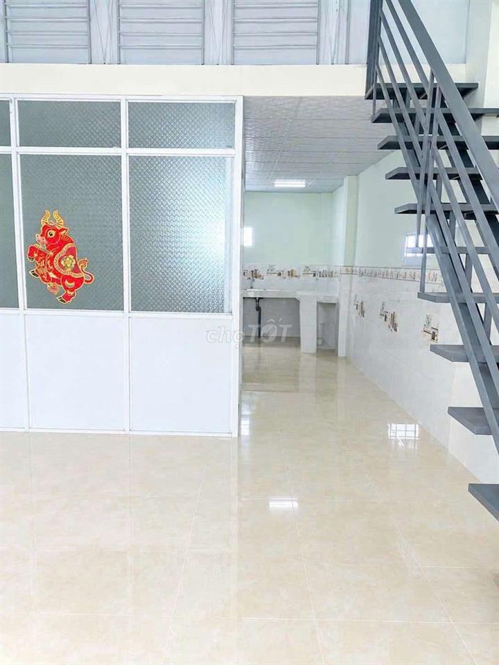 Nhà sổ hồng riêng 4 x11m, hẻm Tân Tiến 4 gần nhà thờ Bùi Môn 