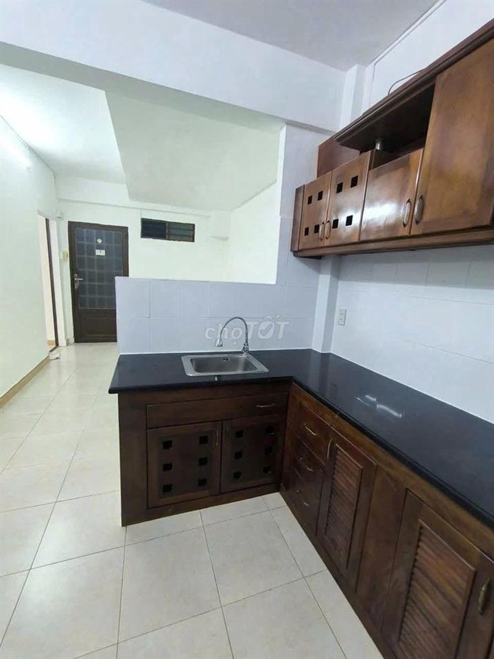 Cho thuê chung cư Hoàng Sa-Quận 3 Ko Nội Thất 2PN, 79m2 giá 10,5 tr/th